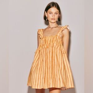 NWT, VRG GRL Malia linen smock mini dress, US 6